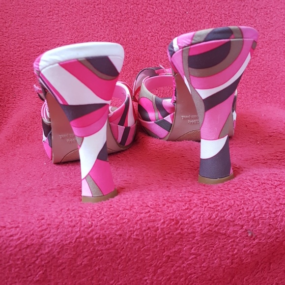 Bow details Mike style heels - Picture 4 of 8